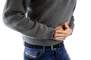 Stomach-pain-g2622d034c 640.jpg