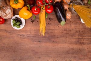 Mediterranean-cuisine-g5853e6b90 1920.jpg