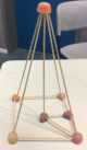 Kantenmodell Pyramide Holzspieße.png