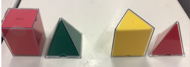 Datei:Pyramide und Prisma.png